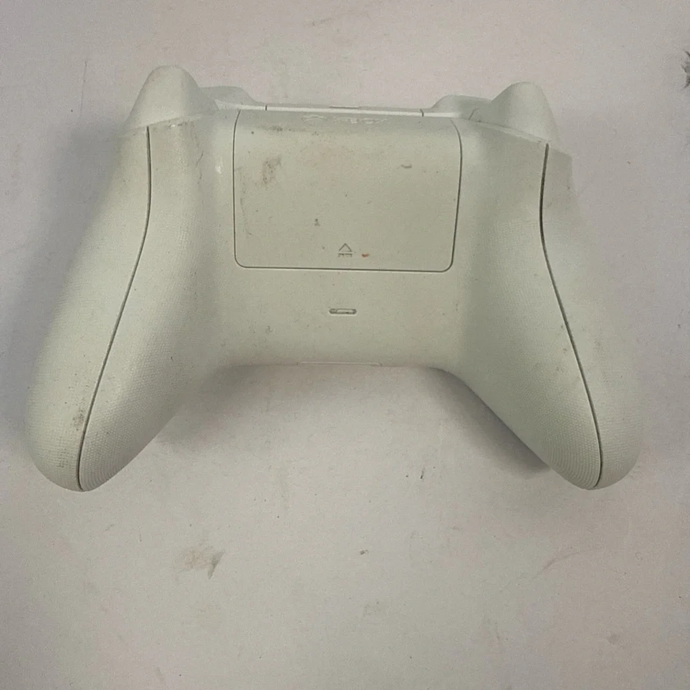 Microsoft Wireless Controller for Xbox Series X/S - Robot White No battery
